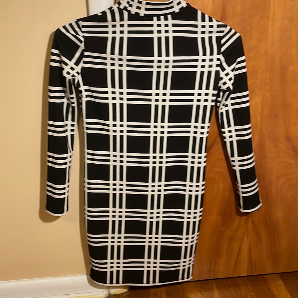 Black and white dress 10 girls